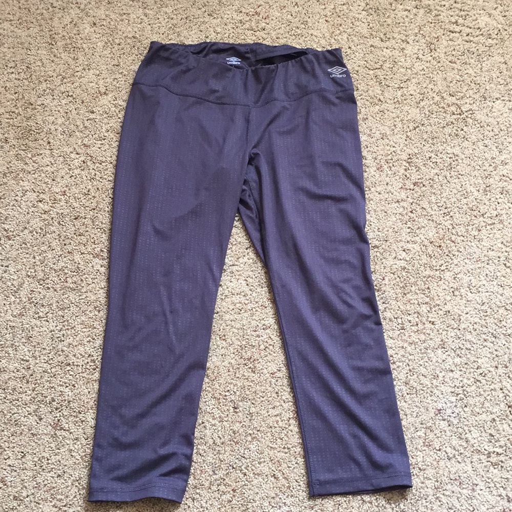 Yoga capris